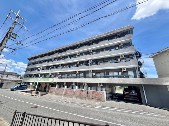 大阪モノレール彩都線 公園東口駅 徒歩12分 築55年