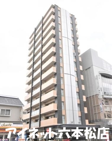 建物外観　最寄り駅徒歩6分圏内の人気デザイナーズマンションです