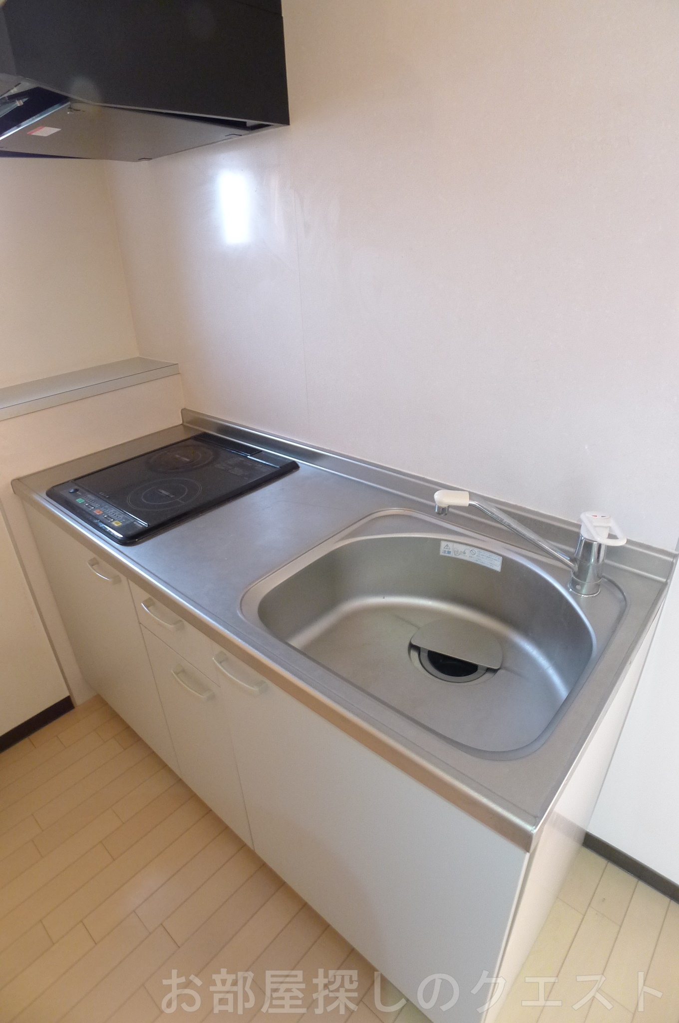 キッチン　（写真は同タイプ）