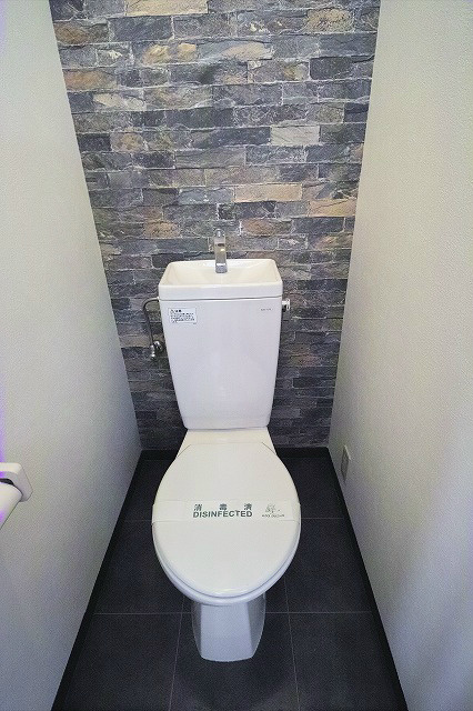 トイレ　※101号室の写真です※