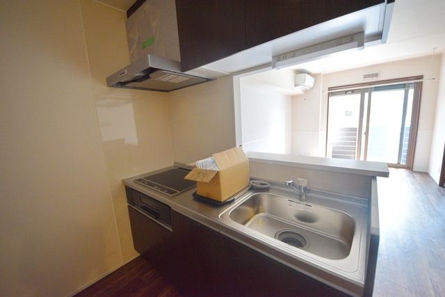 キッチン　キッチン