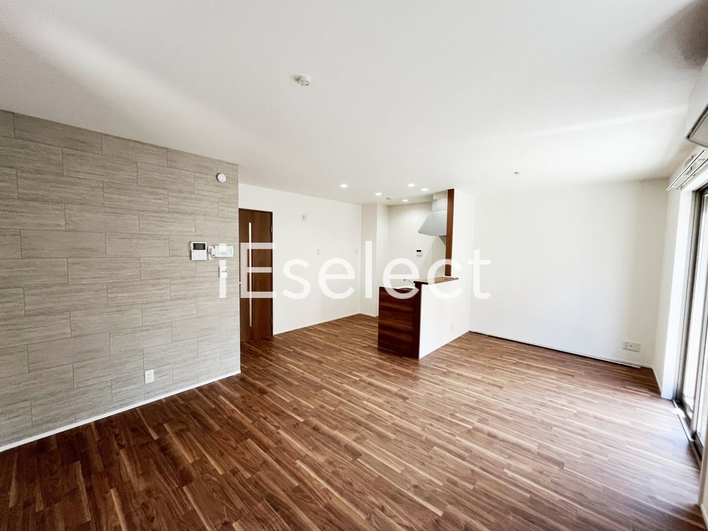 居室・リビング　居室照明付きのお部屋です