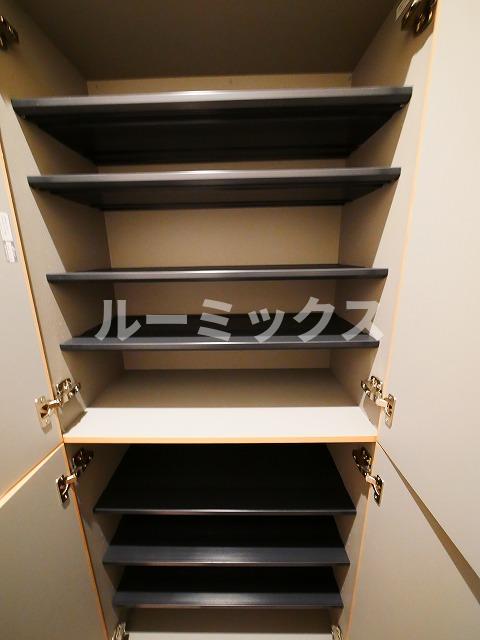 収納　現状優先です。