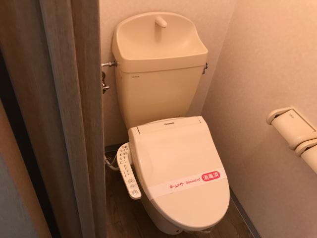 トイレ　シャワー付トイレ