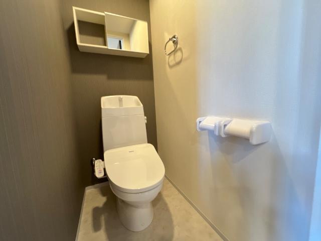 トイレ　シャワー付トイレ