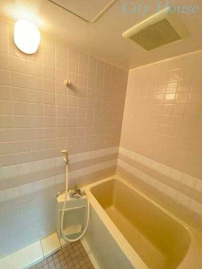 バス・シャワールーム　※別号室参考写真