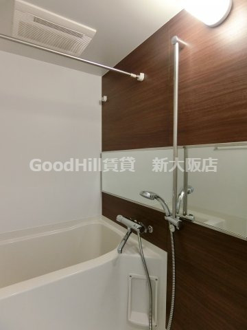 バス・シャワールーム　スプランディッド新大阪DUE