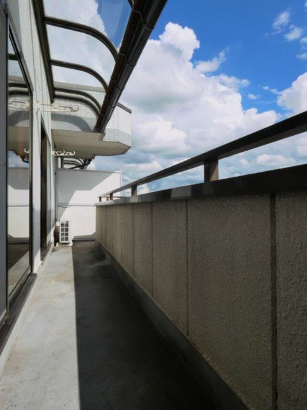 バルコニー　図面と現状に相違がある場合には現状を優先