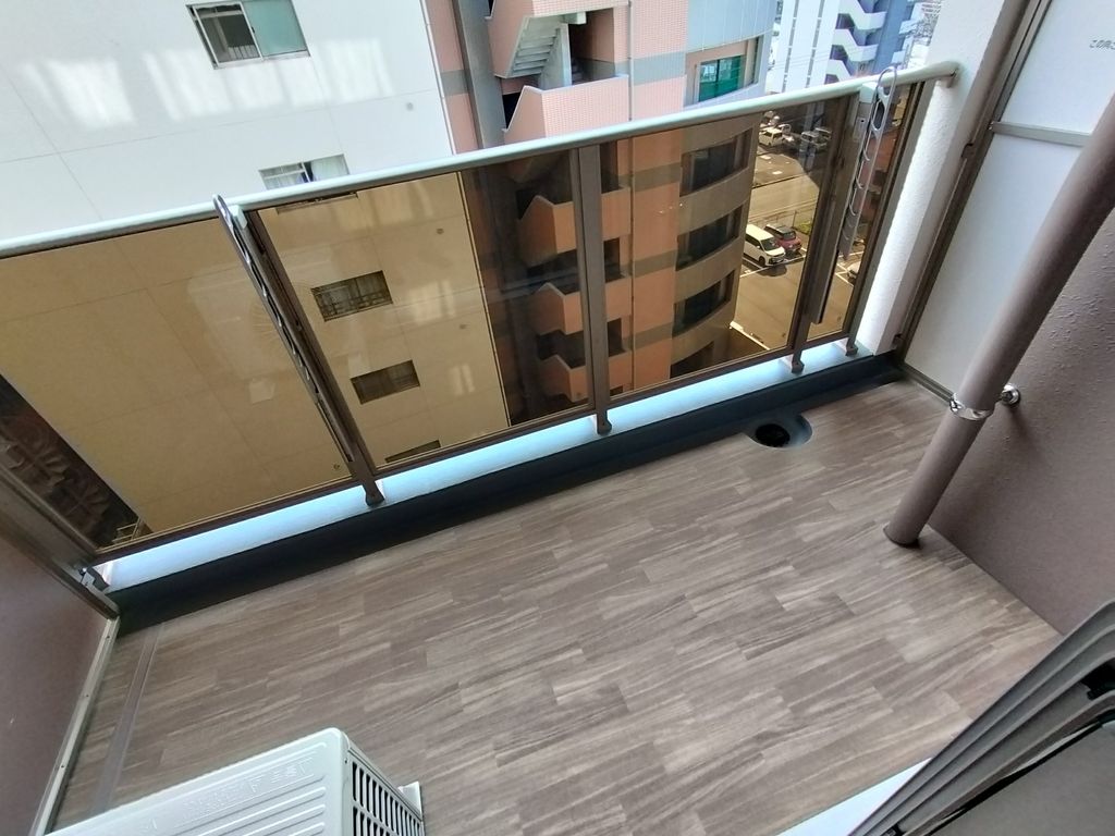 バルコニー　バルコニー