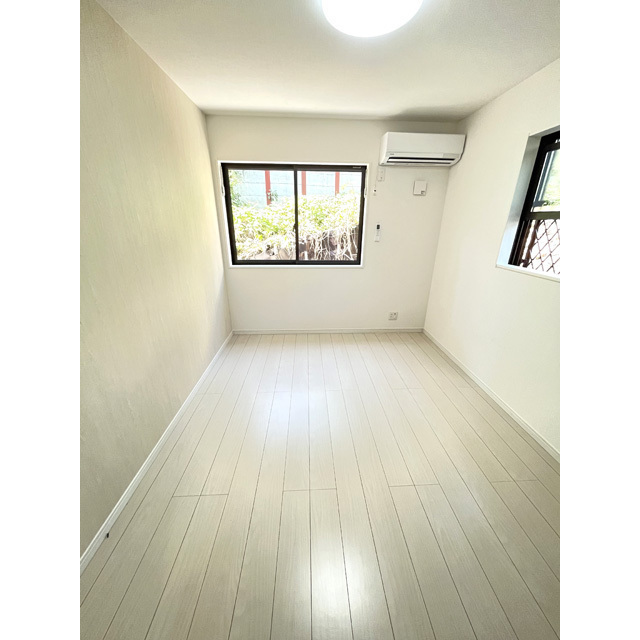 居室・リビング　洋室