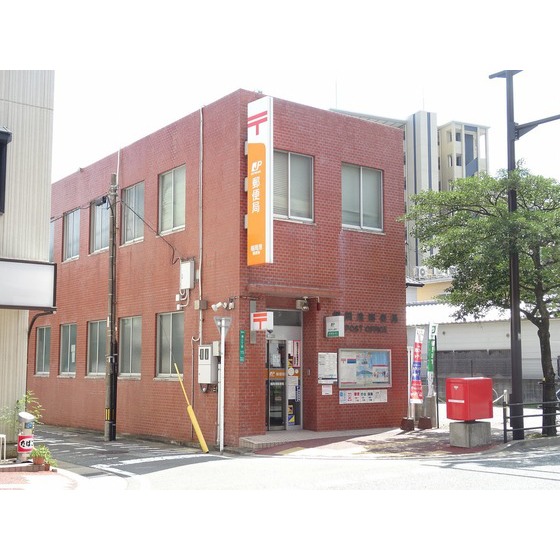 郵便局　福岡港郵便局（郵便局）まで92m