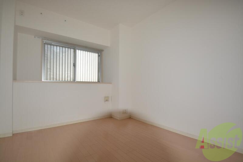 その他部屋・スペース　寝室も明るく朝気持ちいい