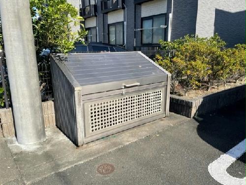 その他設備　ゴミ捨て場