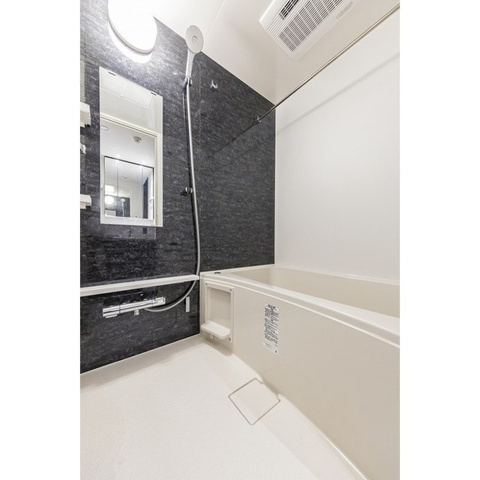 バス・シャワールーム　※別部屋参考写真