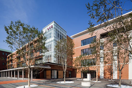 大学・短大　私立九州女子大学（大学・短大）まで873m