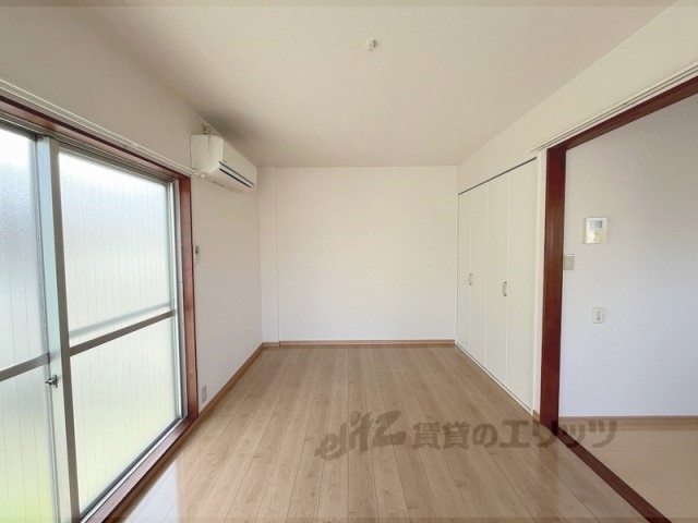 居室・リビング　洋室