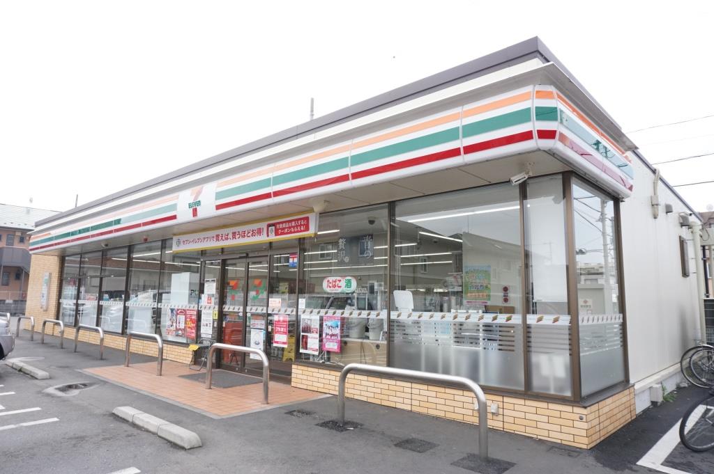 コンビニ　セブンイレブン 越谷千間台西2丁目店（コンビニ）まで588m