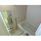 バス・シャワールーム　浴室乾燥機つきでおすすめです！