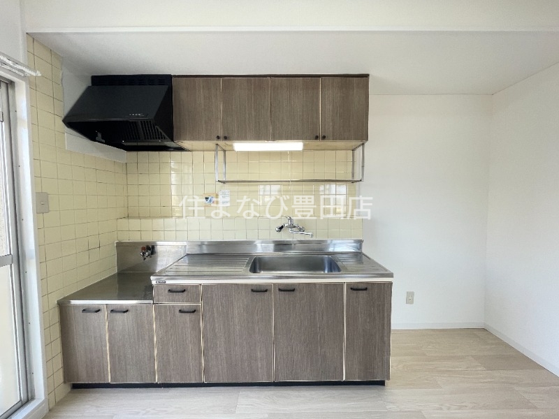 キッチン　別部屋写真