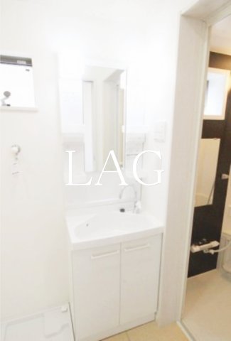 洗面設備　洗面台です。