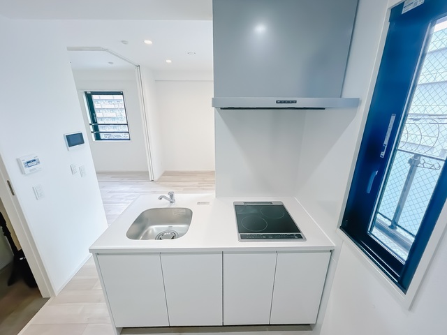 キッチン　※写真は同タイプ住戸です。