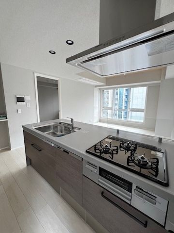 キッチン　☆使いやすいシステムキッチン☆