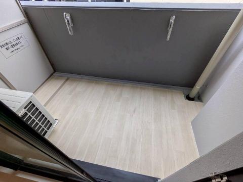 バルコニー　ベランダ
