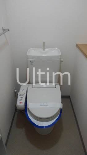 トイレ　※別のお部屋のお写真です。御参考までに。