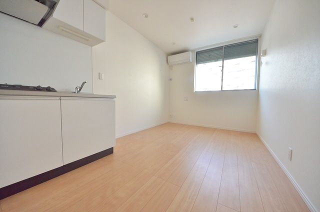 居室・リビング　☆日当たりのいいお部屋☆