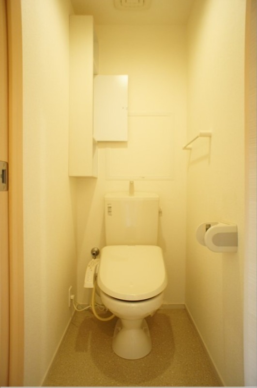 トイレ　図面と現状に相違がある場合には現状を優先