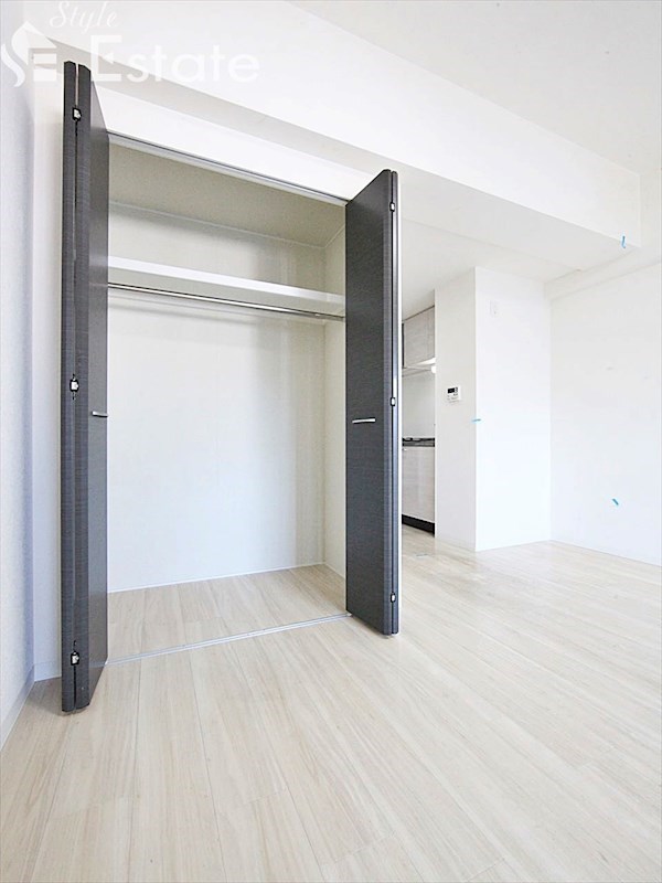 収納　クローゼット