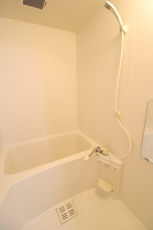 バス・シャワールーム　別部屋参考画像