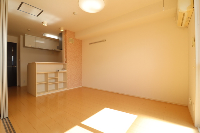 居室・リビング　リビング