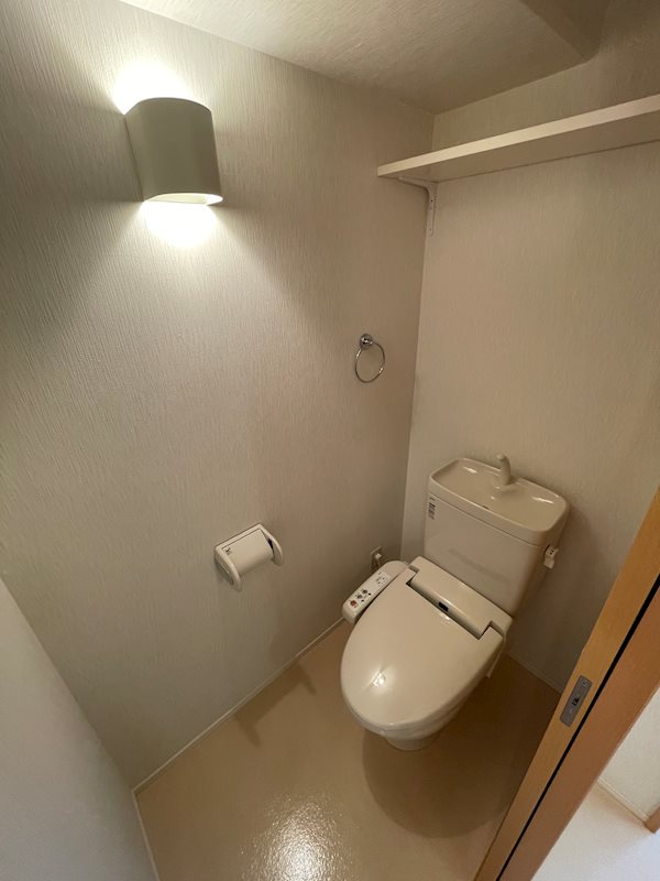 トイレ　イメージ