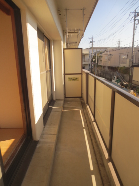 バルコニー　別の部屋の写真です