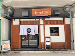 飲食店　Ramen Jazzy Beats(ラーメンジャジービーツ)（飲食店）まで216m