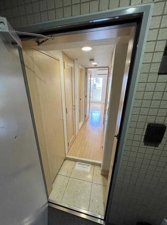 玄関　同タイプ別部屋参考写真