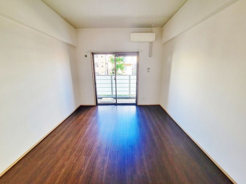 その他部屋・スペース　★洋室8.2帖★