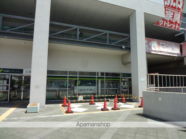 銀行　（株）三井住友銀行／泉大津支店（銀行）まで119m