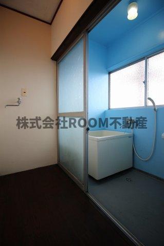 洗面設備　使いやすい洗面所です