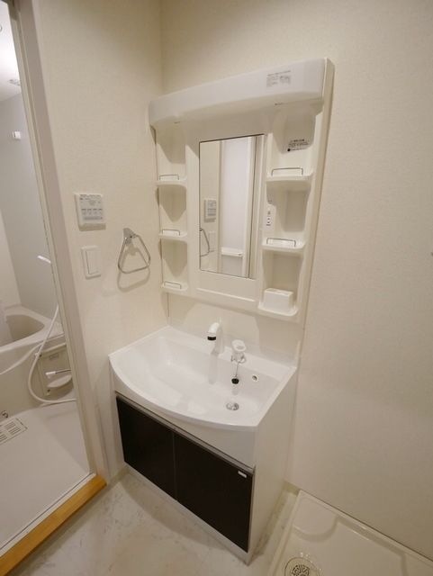 洗面設備　★嬉しい独立洗面台です★