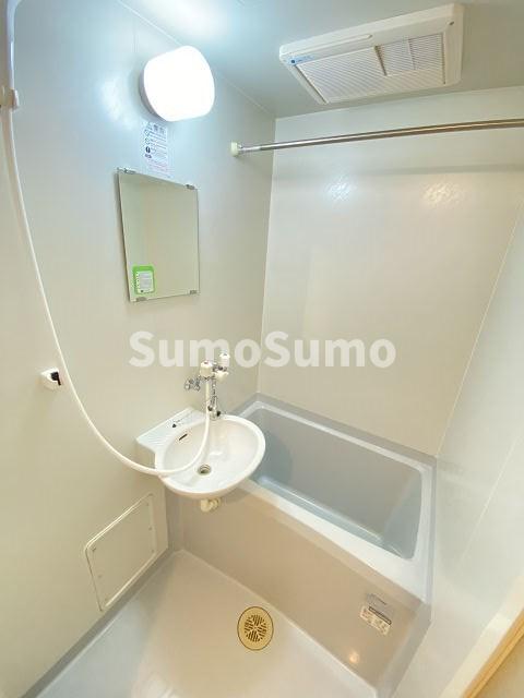 バス・シャワールーム　きれいなお風呂です