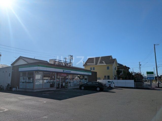 コンビニ　ファミリーマート南瀬名店（コンビニ）まで2018m