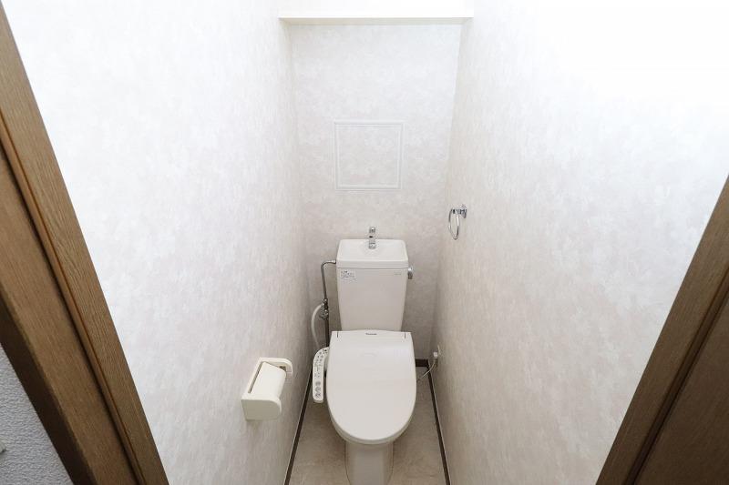 トイレ　トイレ