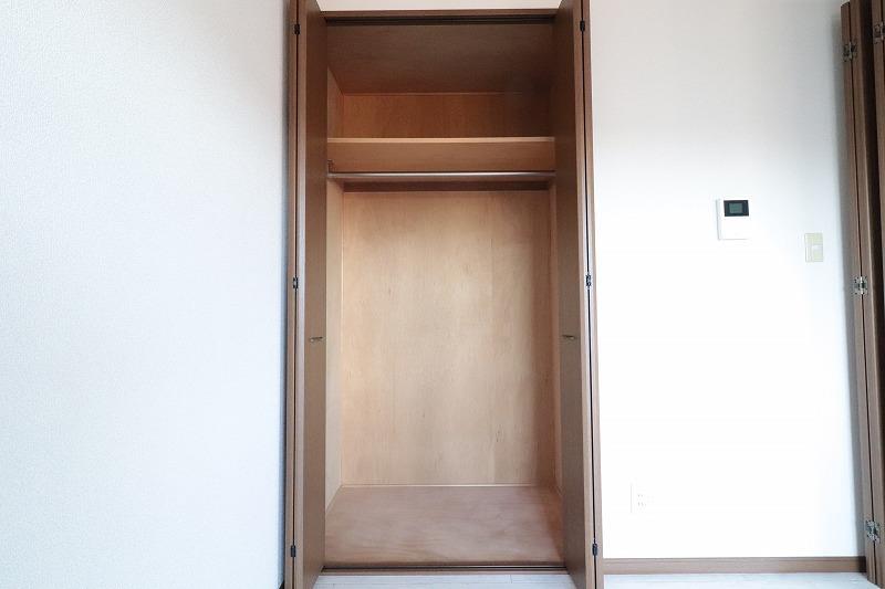 収納　クローゼット