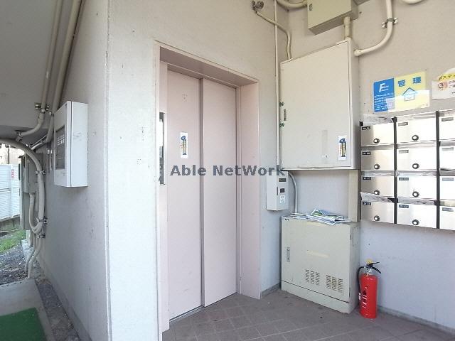 エントランス　エントランス部分