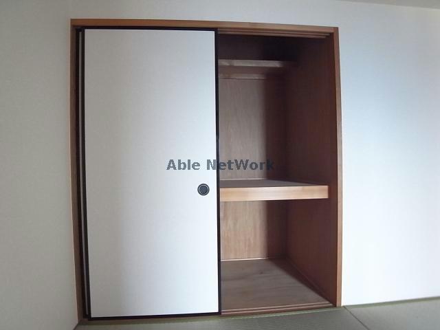 収納　※同物件別部屋写真