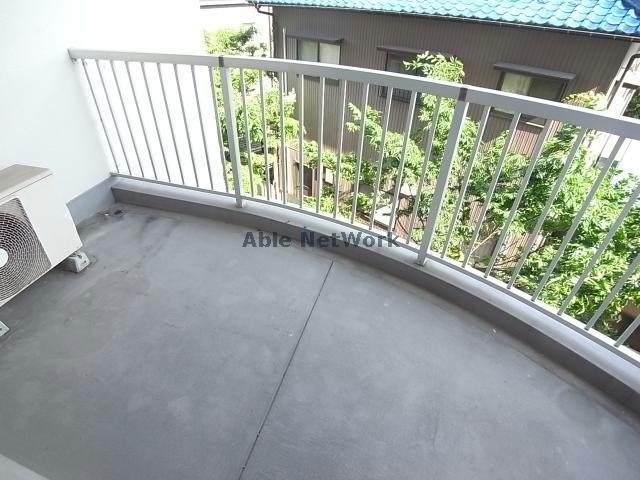 バルコニー　※同物件別部屋写真
