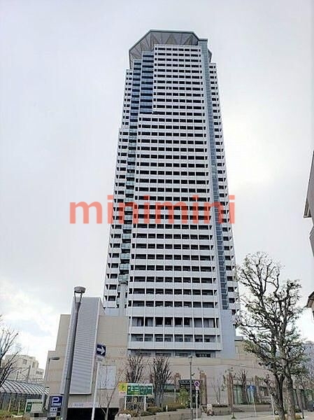 ショッピングセンター　メロード吹田（ショッピングセンター）まで138m