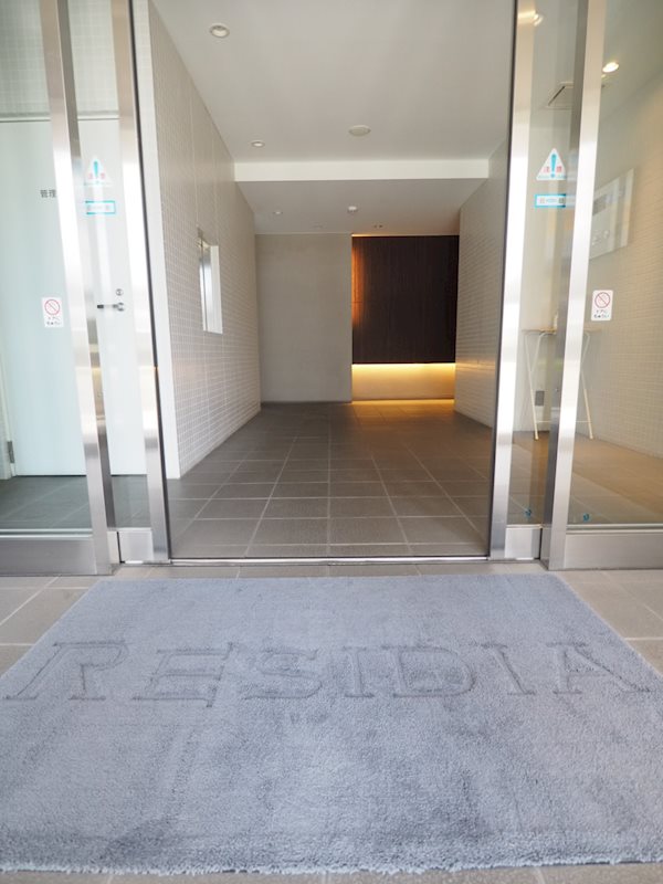 ロビー　建物の内部です